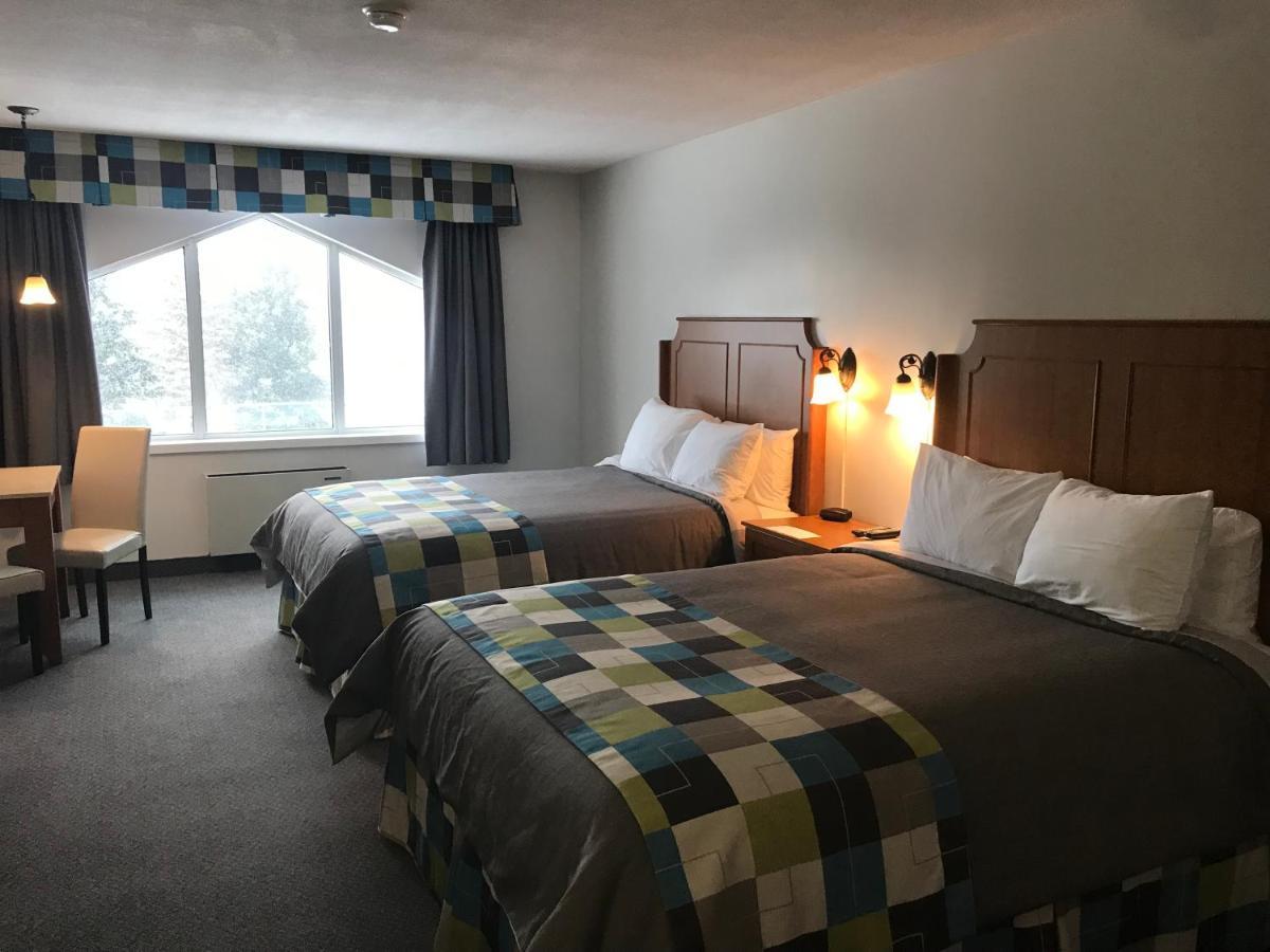 Auberge Matha Saint Jean De Matha Eksteriør billede