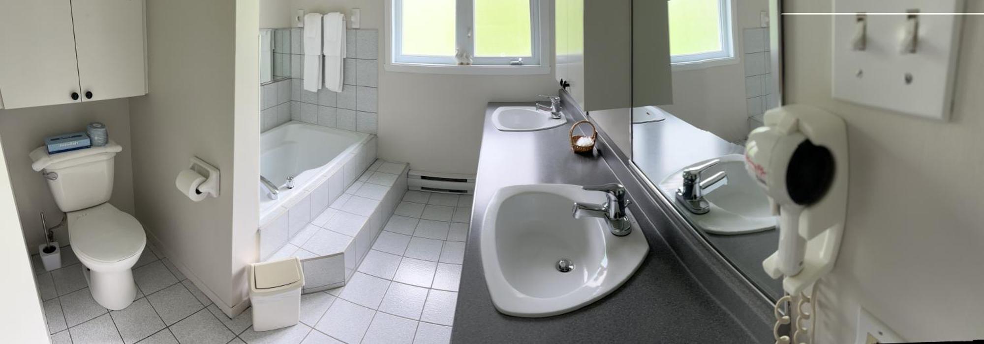 Auberge Matha Saint Jean De Matha Eksteriør billede